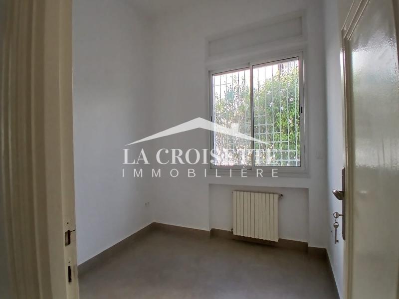 Villa S+5 avec jardin aux Berges du Lac 1